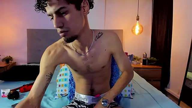 Snapshot of Chris_Angel_ chatting on February 18, 2026, 4:08 am Chris Angel online show from February 18, 2026, 4:08 am