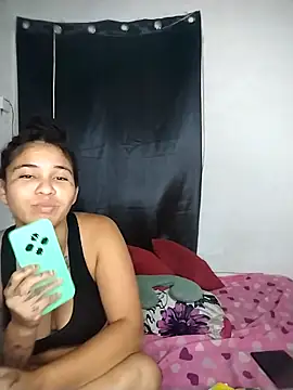 Snapshot of Vale_Nikol21 chatting on March 23, 2026, 11:42 pm Vale Nikol21 online show from March 23, 2026, 11:42 pm