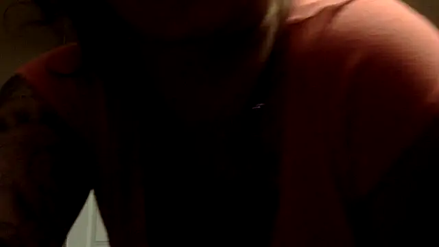 Flossee online show from November 30, 2025, 5:44 am