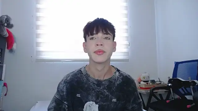 lucky stricke online show from September 19, 2025, 8:09 pm