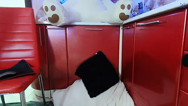 Snapshot of SquirtMilf00 chatting on February 25, 2026, 5:06 am SquirtMilf00 online show from February 25, 2026, 5:06 am