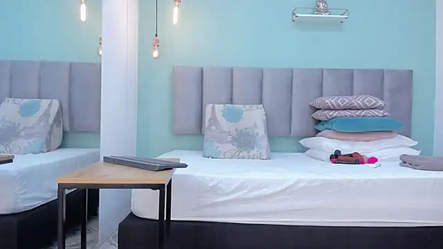 genesis4u online show from October 18, 2025, 12:28 pm