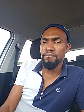 Snapshot of mojaymort chatting on November 8, 2025, 10:04 am mojaymort online show from November 8, 2025, 10:04 am