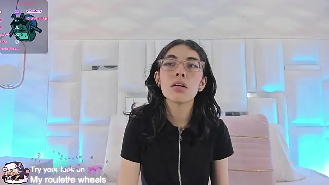 Im Molly Angel online show from February 19, 2026, 8:49 pm