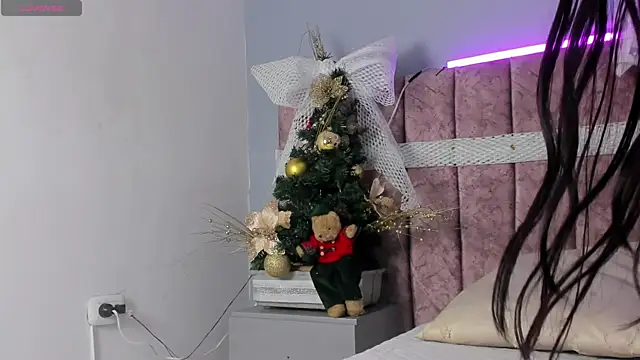  jasmine blush online show from December 21, 2025, 1:18 pm