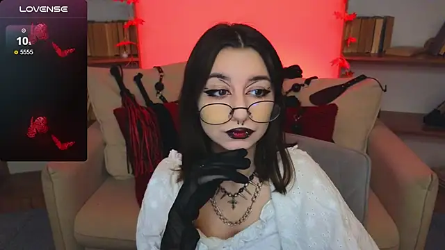 Mistress  Marcelline online show from October 6, 2025, 9:29 am