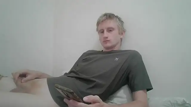 Snapshot of tcute0 chatting on May 31, 2026, 1:03 am tcute0 online show from May 31, 2026, 1:03 am