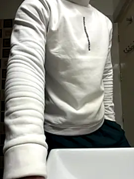 Snapshot of Atngt_69 chatting on November 14, 2025, 4:06 pm Atngt 69 online show from November 14, 2025, 4:06 pm