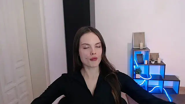 Ariella ari online show from January 10, 2026, 3:14 pm