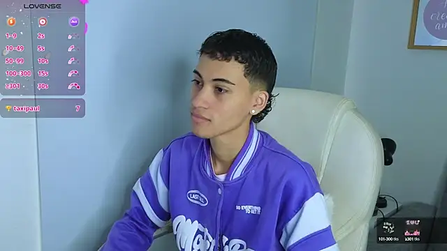 yulian vasquez online show from September 16, 2025, 12:17 pm