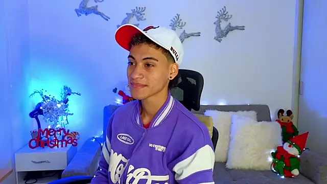 yulian vasquez online show from December 22, 2025, 12:24 pm