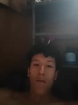 fabrizio1910 online show from April 22, 2026, 1:56 pm