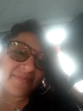 YiingandYang online show from February 17, 2026, 6:14 pm