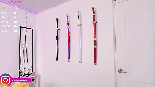 Snapshot of Nicorobinn chatting on October 4, 2025, 8:18 pm Nicorobinn online show from October 4, 2025, 8:18 pm