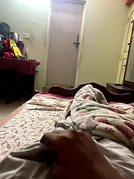 Snapshot of kissyou__89 chatting on September 28, 2025, 1:27 pm kissyou 89 online show from September 28, 2025, 1:27 pm