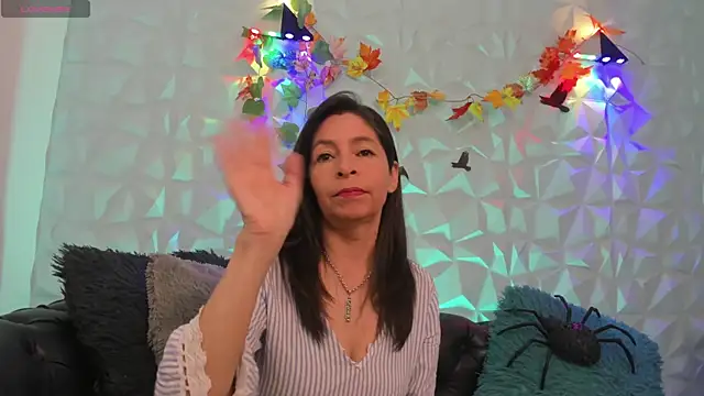 SabinaDeluxe cg online show from November 1, 2025, 12:51 pm