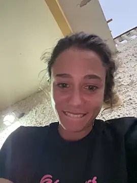 Snapshot of blond-96 chatting on February 25, 2026, 10:19 pm blond-96 online show from February 25, 2026, 10:19 pm