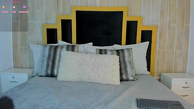 Snapshot of isabellasouza chatting on December 5, 2025, 7:43 pm isabellasouza online show from December 5, 2025, 7:43 pm