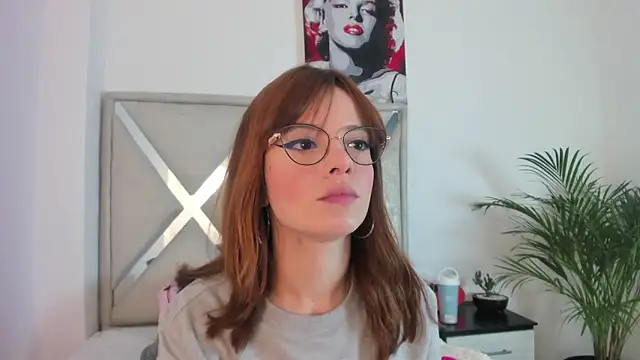 Snapshot of abby_jones2 chatting on January 16, 2026, 3:43 am abby jones2 online show from January 16, 2026, 3:43 am