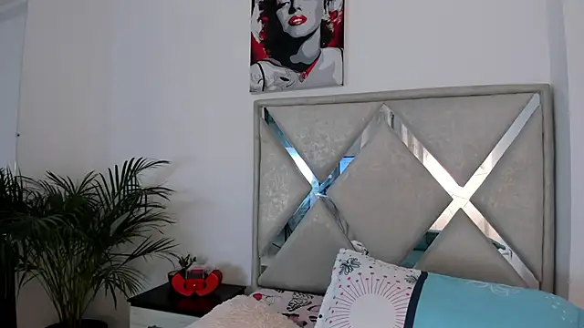 Snapshot of abby_jones2 chatting on February 18, 2026, 3:13 am abby jones2 online show from February 18, 2026, 3:13 am