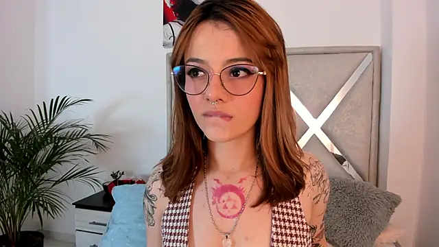 Snapshot of abby_jones2 chatting on February 19, 2026, 3:46 am abby jones2 online show from February 19, 2026, 3:46 am