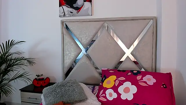 Snapshot of abby_jones2 chatting on February 25, 2026, 3:16 am abby jones2 online show from February 25, 2026, 3:16 am