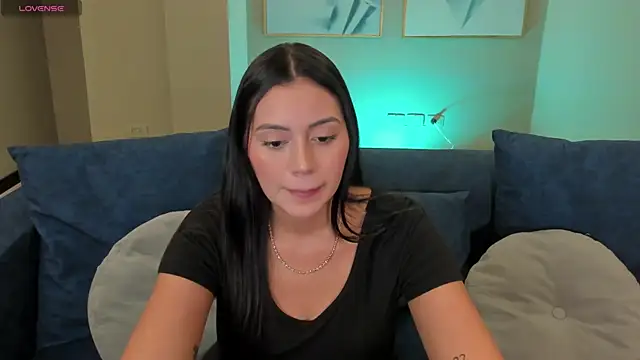 AmbarJames  online show from March 6, 2026, 12:01 pm