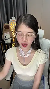 Qianqian-888 online show from January 9, 2026, 12:52 pm