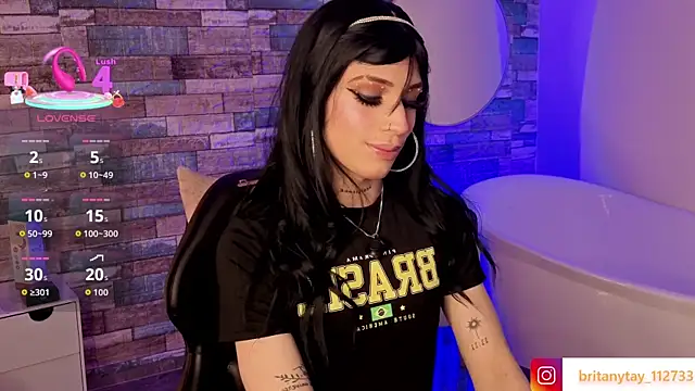 boyfox tay online show from December 22, 2025, 3:58 am