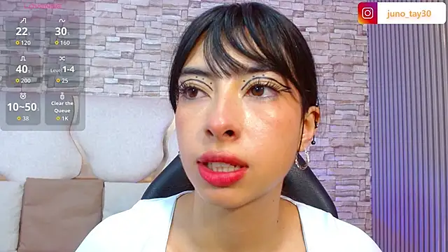 juno tay online show from October 17, 2025, 11:46 am