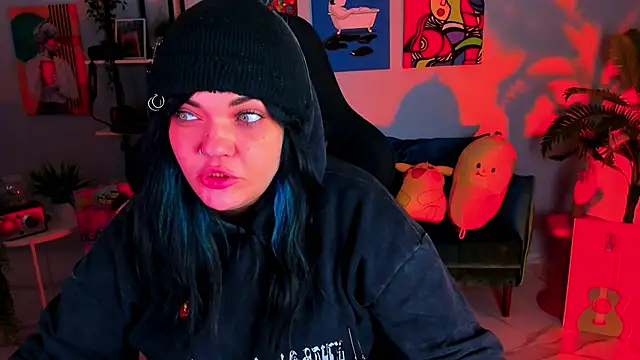 MaryHarrys online show from November 8, 2025, 2:23 am