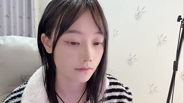 puppy-999 online show from March 16, 2026, 2:32 pm