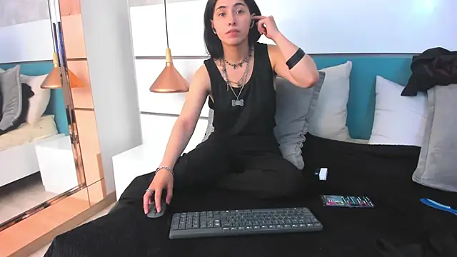 Snapshot of Ashkoreh chatting on February 17, 2026, 8:59 pm Ashkoreh online show from February 17, 2026, 8:59 pm