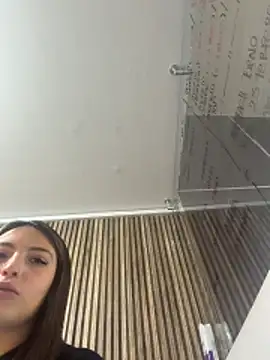 Adaara Rey online show from February 27, 2026, 7:36 pm