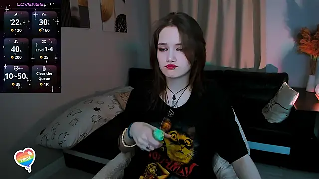 Dilara xBaby online show from November 18, 2025, 3:16 pm