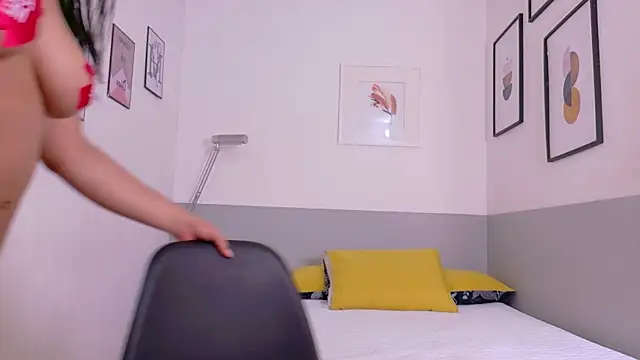 drooling4daddy online show from April 26, 2026, 12:36 pm