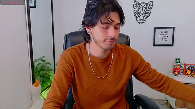 Snapshot of Elian_savoy chatting on January 13, 2026, 1:38 pm Elian savoy online show from January 13, 2026, 1:38 pm