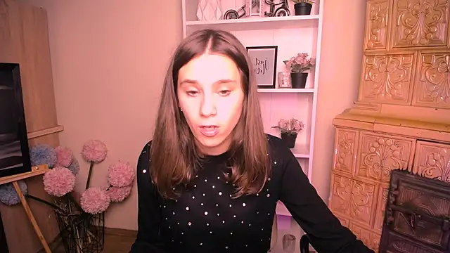 Snapshot of RosaRay_ chatting on July 10, 2026, 6:28 am RosaRay online show from July 10, 2026, 6:28 am
