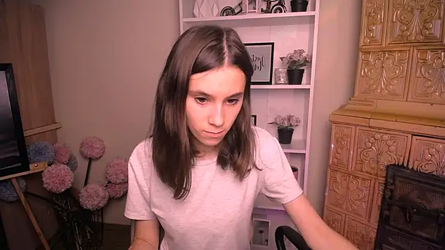 Snapshot of RosaRay_ chatting on July 16, 2026, 6:19 am RosaRay online show from July 16, 2026, 6:19 am