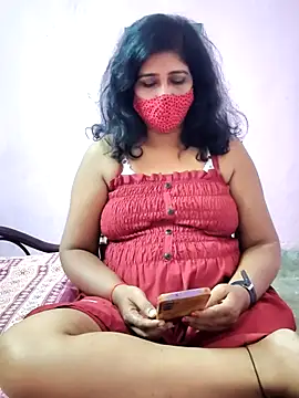 Rupali201 online show from November 3, 2025, 4:25 am