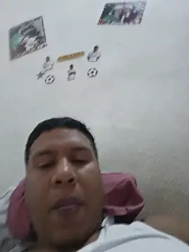 negro08  online show from May 18, 2026, 6:03 pm