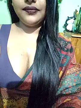 Snapshot of JIYA-04 chatting on February 27, 2026, 2:28 pm JIYA-04 online show from February 27, 2026, 2:28 pm