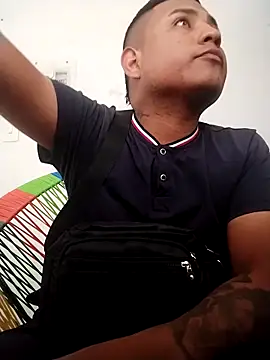 Snapshot of SOY0119DIEGO chatting on September 19, 2025, 9:04 pm SOY0119DIEGO online show from September 19, 2025, 9:04 pm