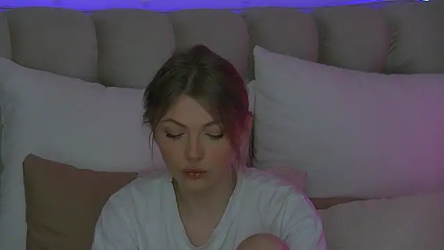 miamunn online show from October 23, 2025, 10:41 pm