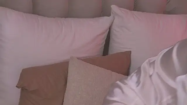 miamunn online show from March 23, 2026, 7:07 pm