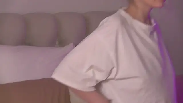 miamunn online show from April 16, 2026, 9:39 pm