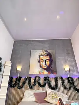 Saracooper   online show from November 29, 2025, 1:41 am