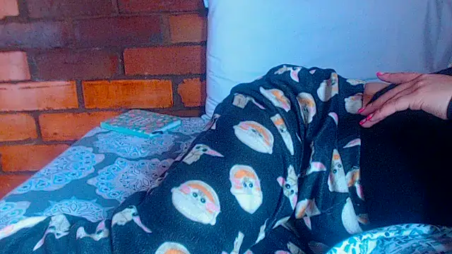 sabrina v  online show from September 14, 2025, 5:23 pm