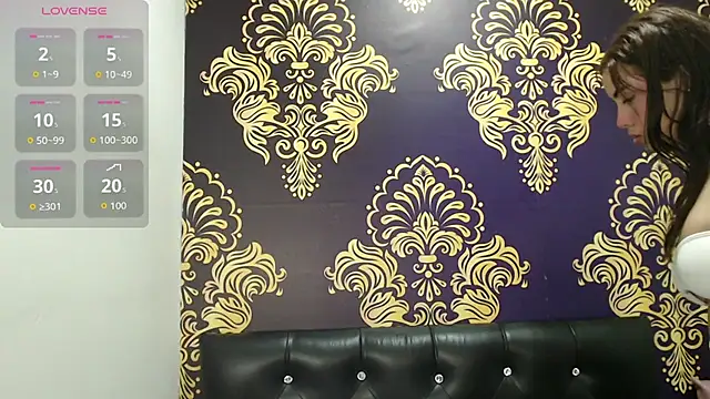 BigBoobs Goddess online show from April 8, 2026, 11:43 am