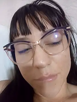 lareinalareinadelanal online show from December 21, 2025, 11:50 am